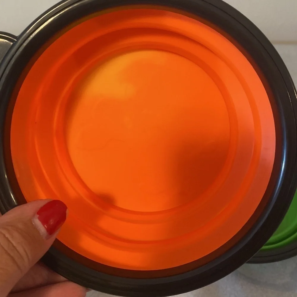3/$20 Collapsible travel dog bowls